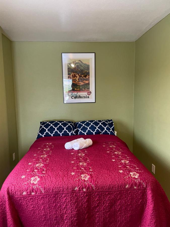 Private Room In Los Angeles With Wifi, Tv, And View Of Hollywood Sign & Shared Kitchen Dış mekan fotoğraf